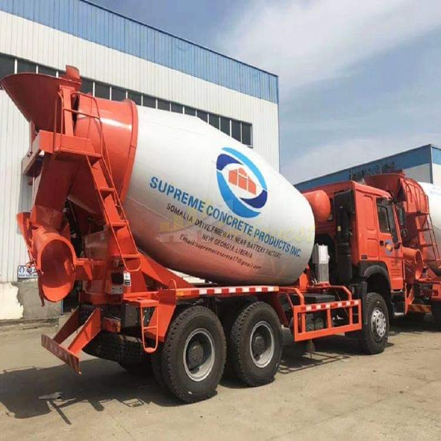 Sinotruk Howo 9m3 Concrete Mixer Truck Price