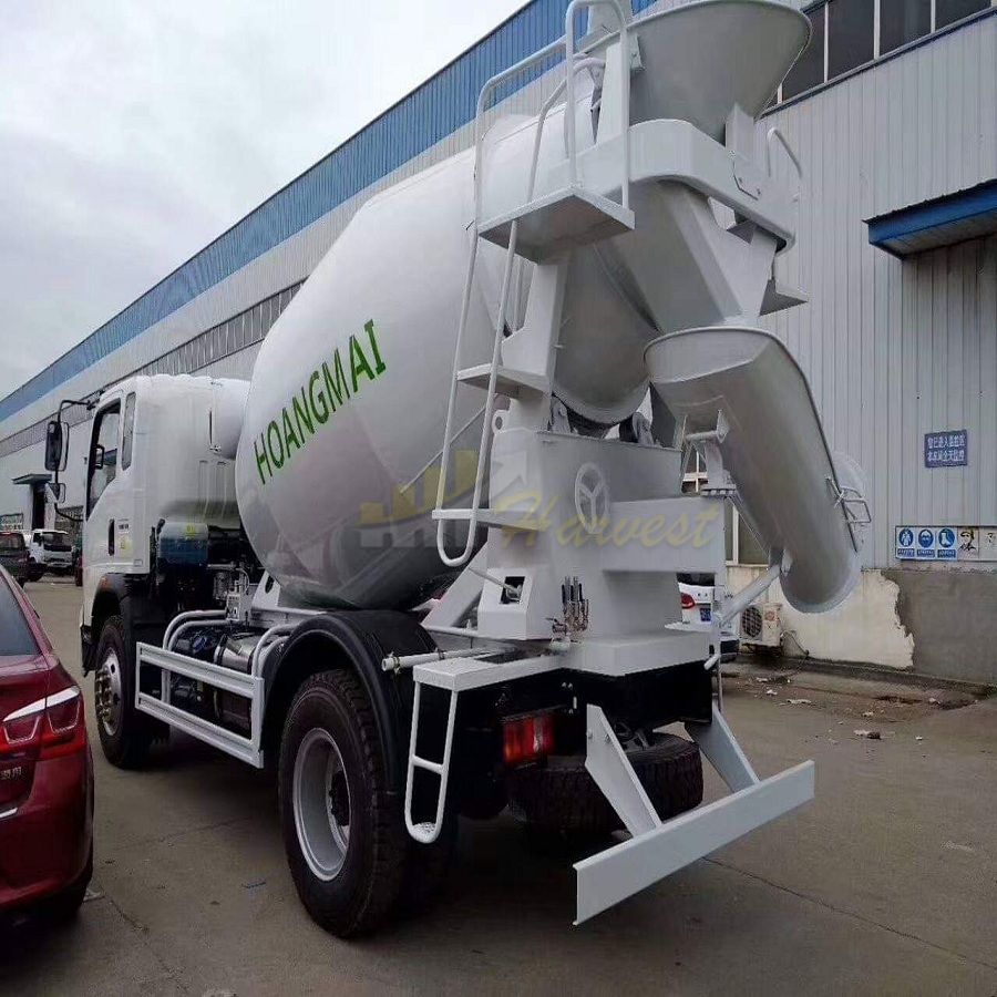 Sinotruk Howo 180HP 4X2 4m3 Concrete Mixer Truck