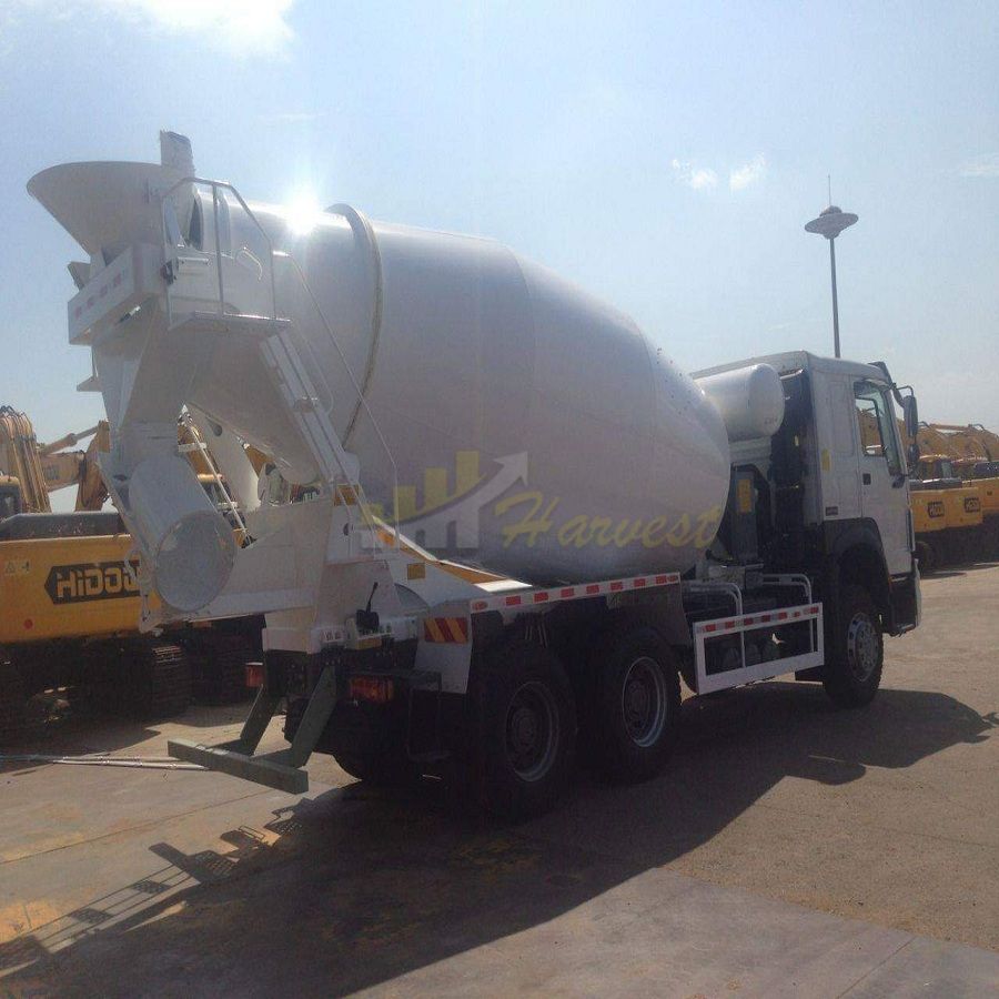 Sinotruk A7 10m3 6x4 Concrete Mixer Truck