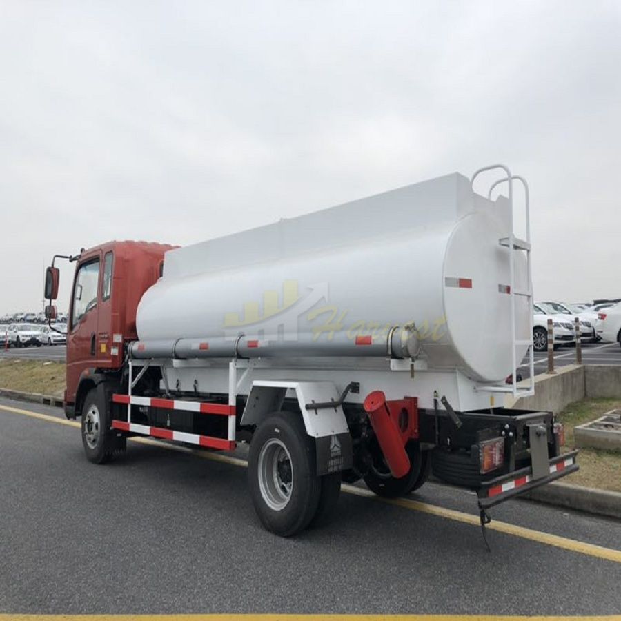 HOWO 10,000 liters Fuel Tank Truck