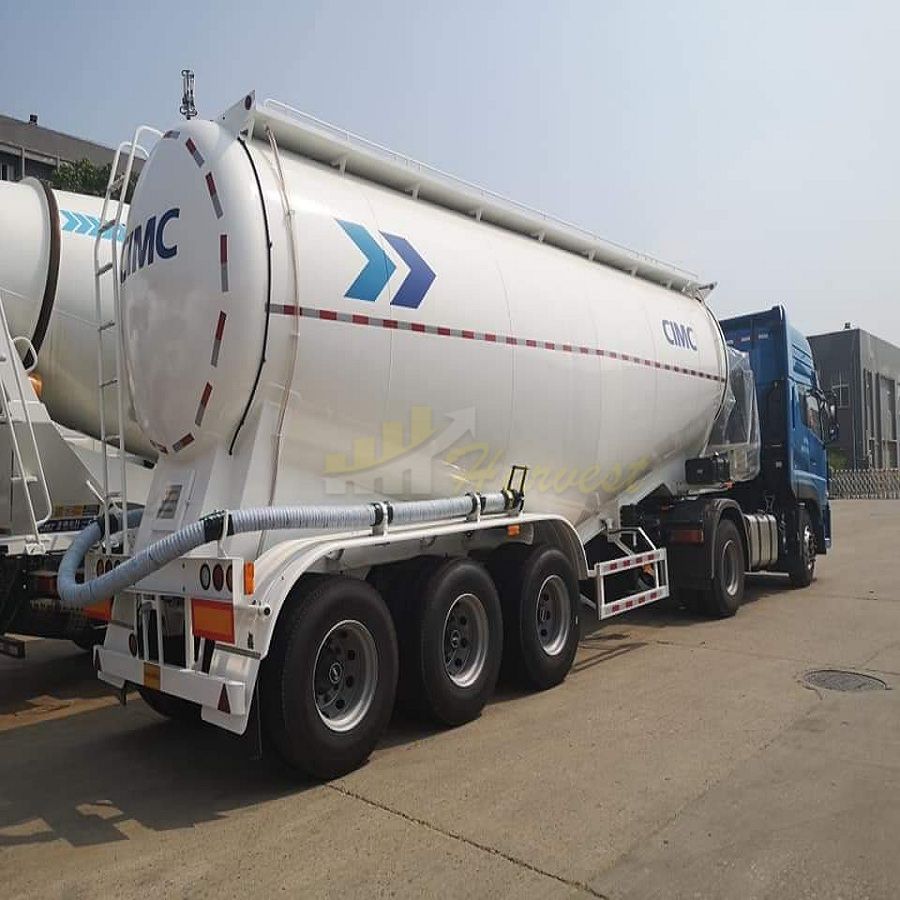 New Design 3 axles 40 ton Diesel Bulk Cement Trailer