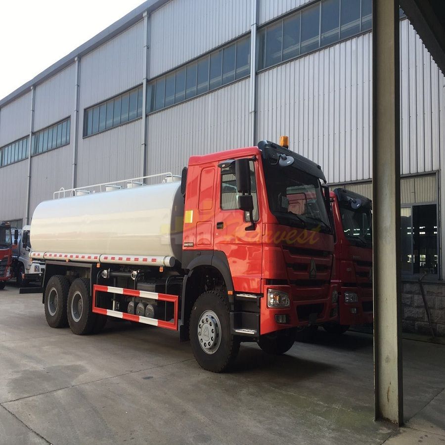 HOWO 5000 Gallon Water Tanker Truck