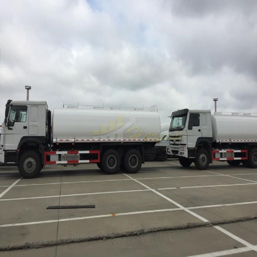 HOWO 18000 Liters Water Transportation Truck Water Tanker