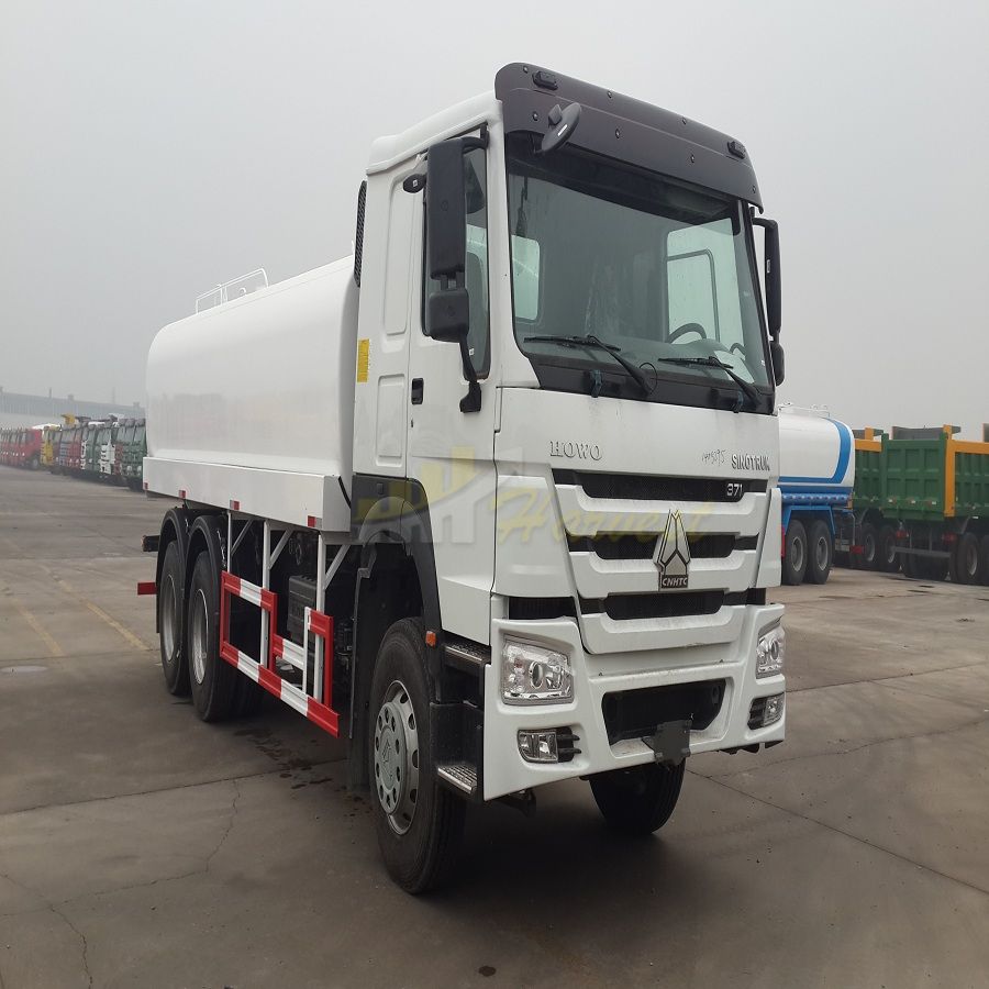 China Good Howo 20,000 Liters Water Transportation Truck