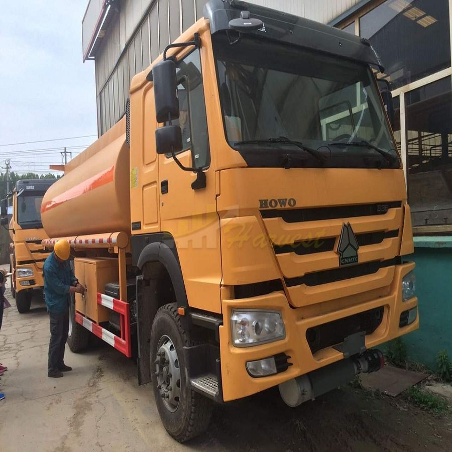 China Good Howo 20,000 Liters Water Transportation Truck