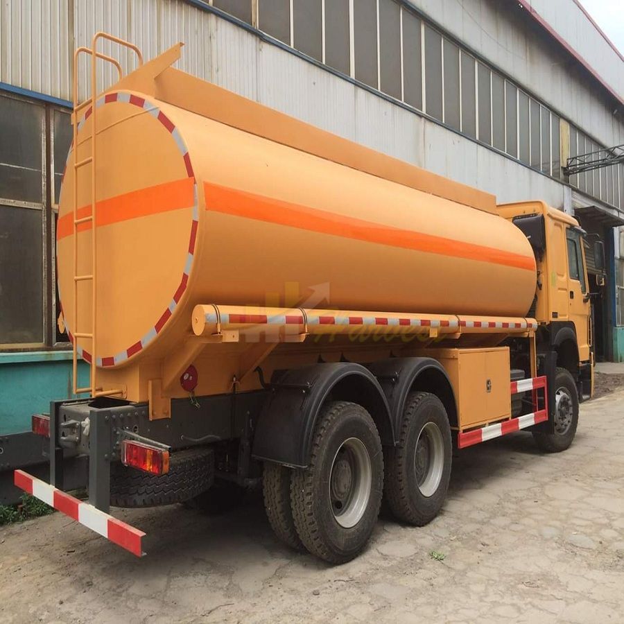 China Good Howo 20,000 Liters Water Transportation Truck