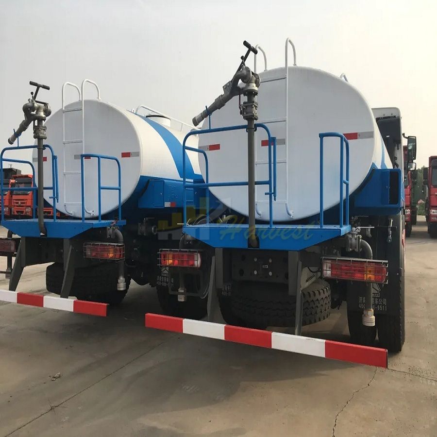 Sinotruk HOWO 4X2 10m3 Water Bowser