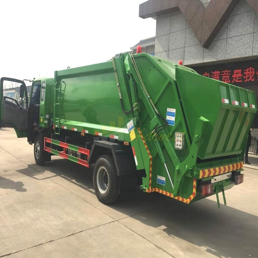 Sinotruk HOWO 4X2 5m3 Garbage Compactor Truck 3 Tons Garbage Truck