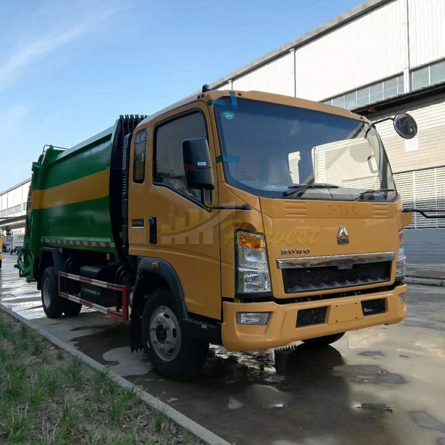 Sinotruk HOWO Special Truck 6 Wheel 8cbm Compactor Garbage Truck