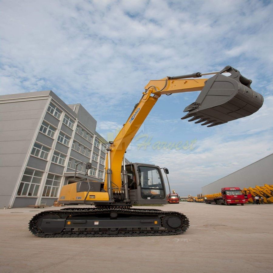 13 ton XE135B Excavator with Isuzu Engine