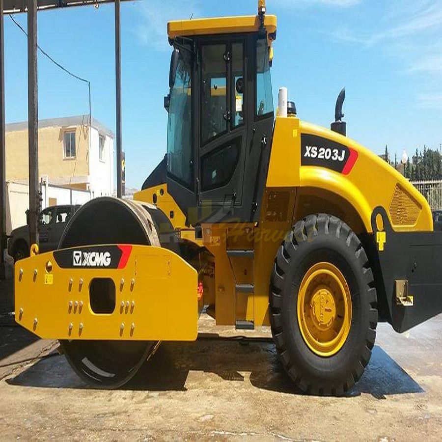 20 Ton XS203J  Single Drum Vibratory Road Roller Compactor in Somalia