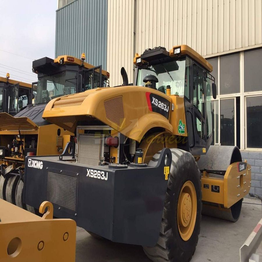 26ton XS263J Mechanical Single Drum Vibratory Road Roller in Somalia