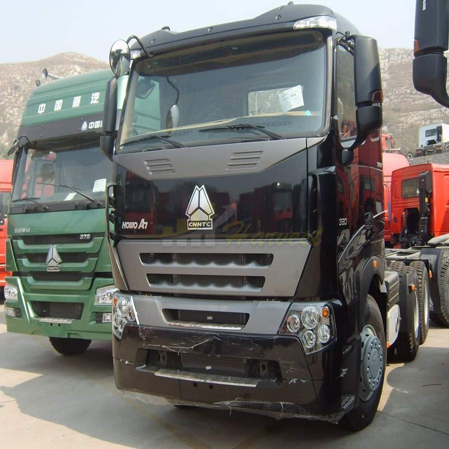 Sinotruk A7 10 Wheelers 380hp Tractor Head Euro4 Emission