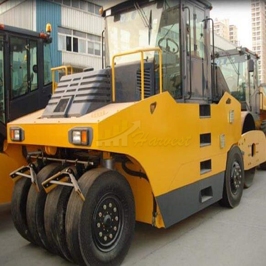 30ton XP303 Road Roller Compactor Tyred Roller