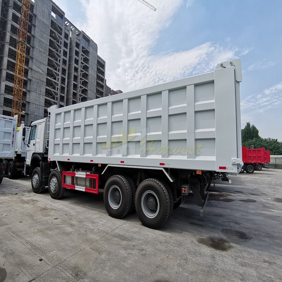 Howo Truck 8x4 40 ton with Big Box