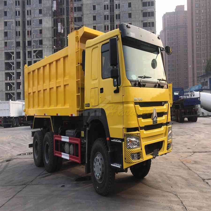 Sino Trucks right hand 371hp New Tipper