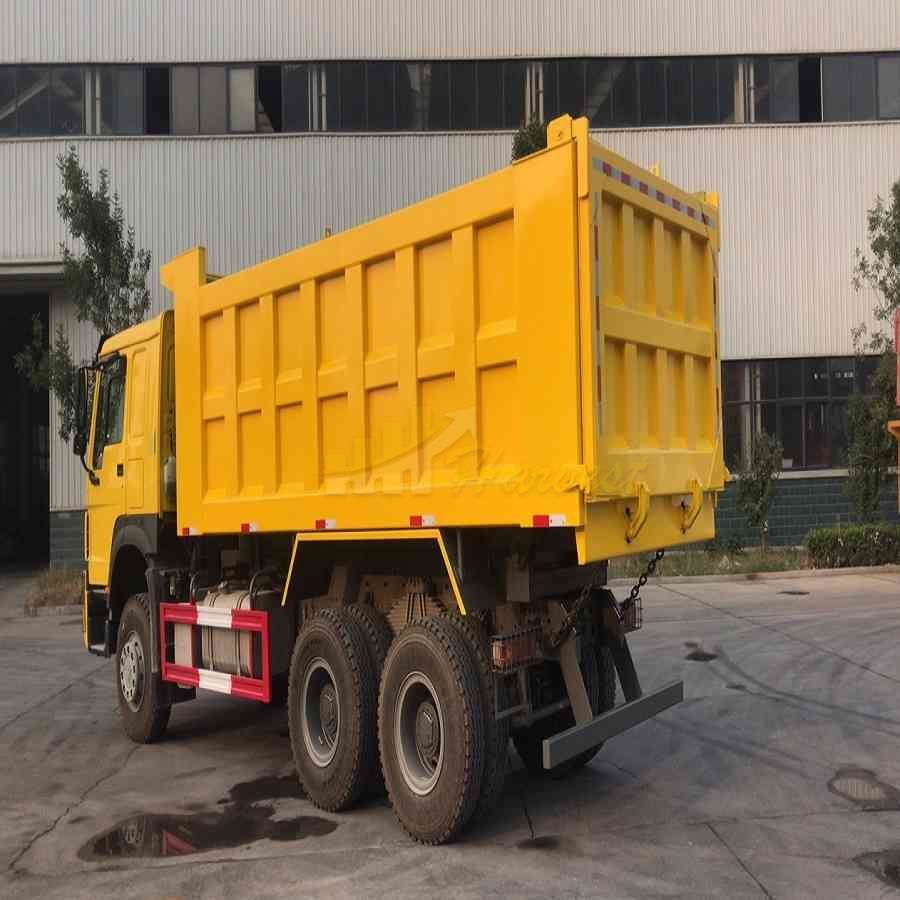 Sino Trucks right hand 371hp New Tipper