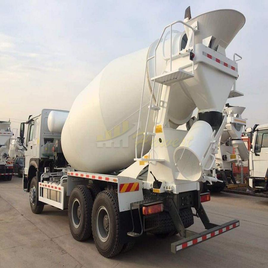 HOWO 8m3 Cement Mixer Truck 10 Wheelers 336HP Concrete Mixer Truck