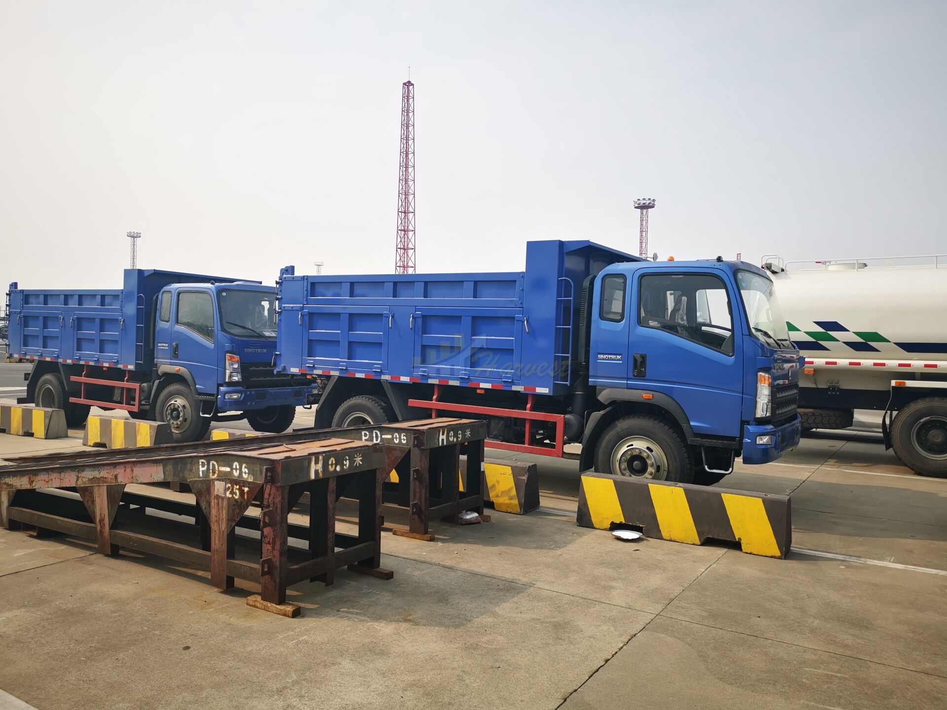 Sinotruk Homan Dump Truck export to Congo Africa